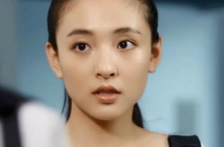 娱乐吃瓜女明星生孩子,幸福背后的人生百态