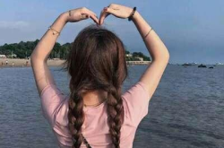 女生图片 头像 背影 侧面,女生头像、背影与侧面的魅力瞬间”