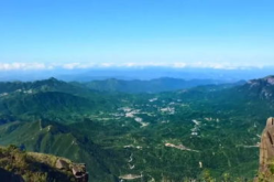 山上复山打一字,一“打”字蕴藏无尽意境
