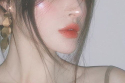 御姐高冷头像女高级感,展现独特高级感的时尚魅力